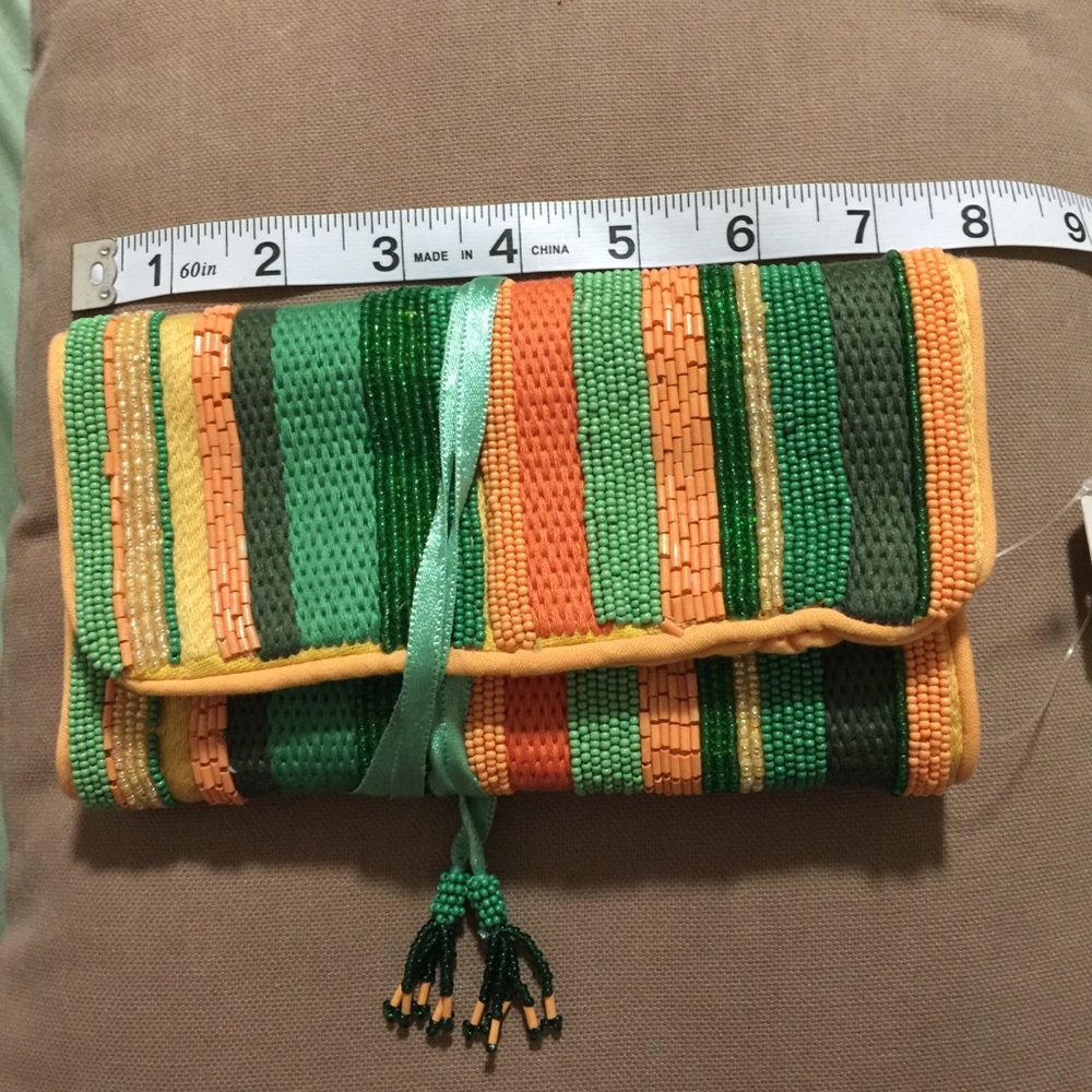NWT Anthropologie beaded bag/wallet - green - Picture 2 of 4